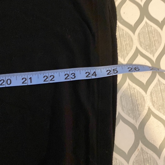 INC black t-shirt tunic with peekaboo v-neck. Sz L - Picture 6 of 6